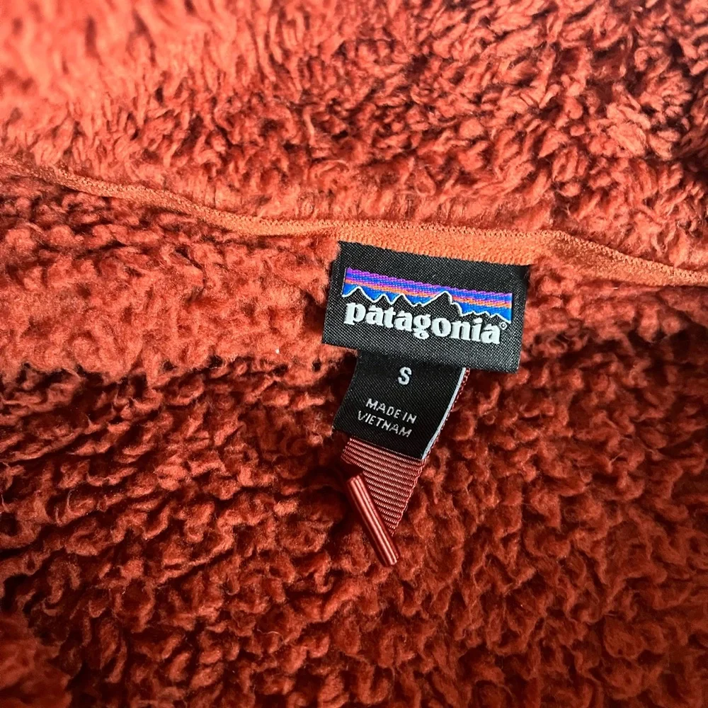 Patagonia half zip fuzzy sweater - Picture 3 of 5